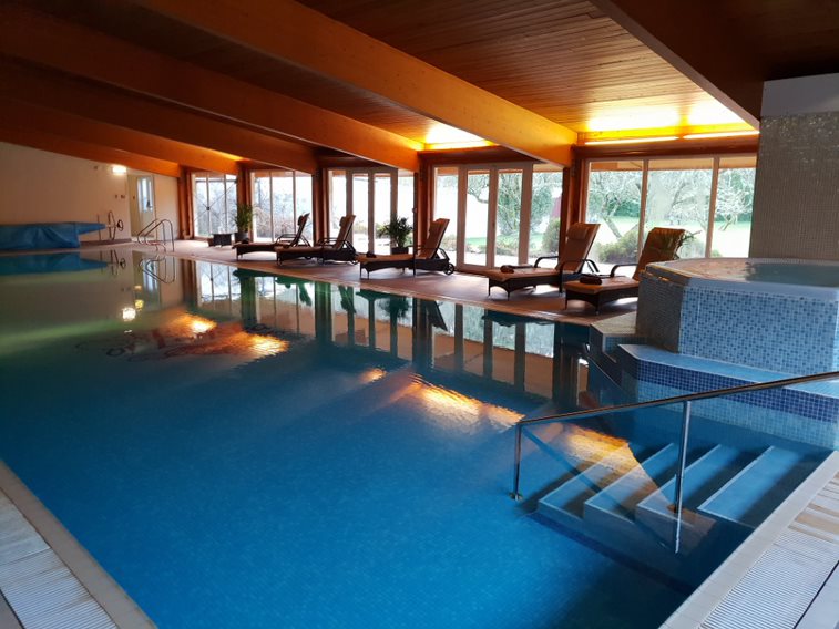 isle-of-eriska-hotel-pool