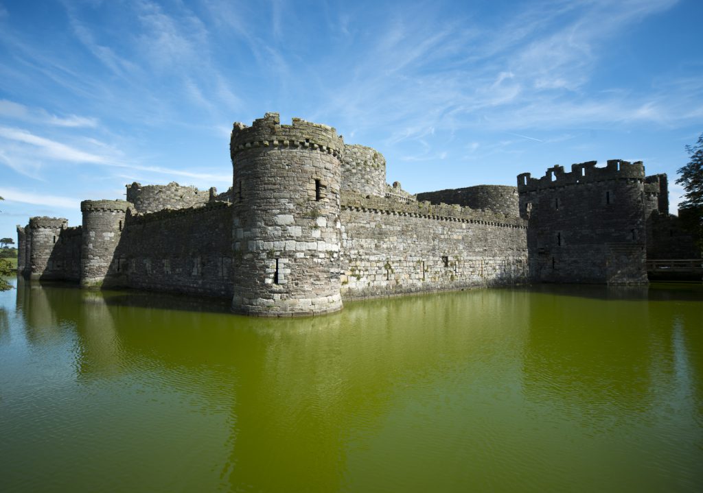 beaumaris_castle