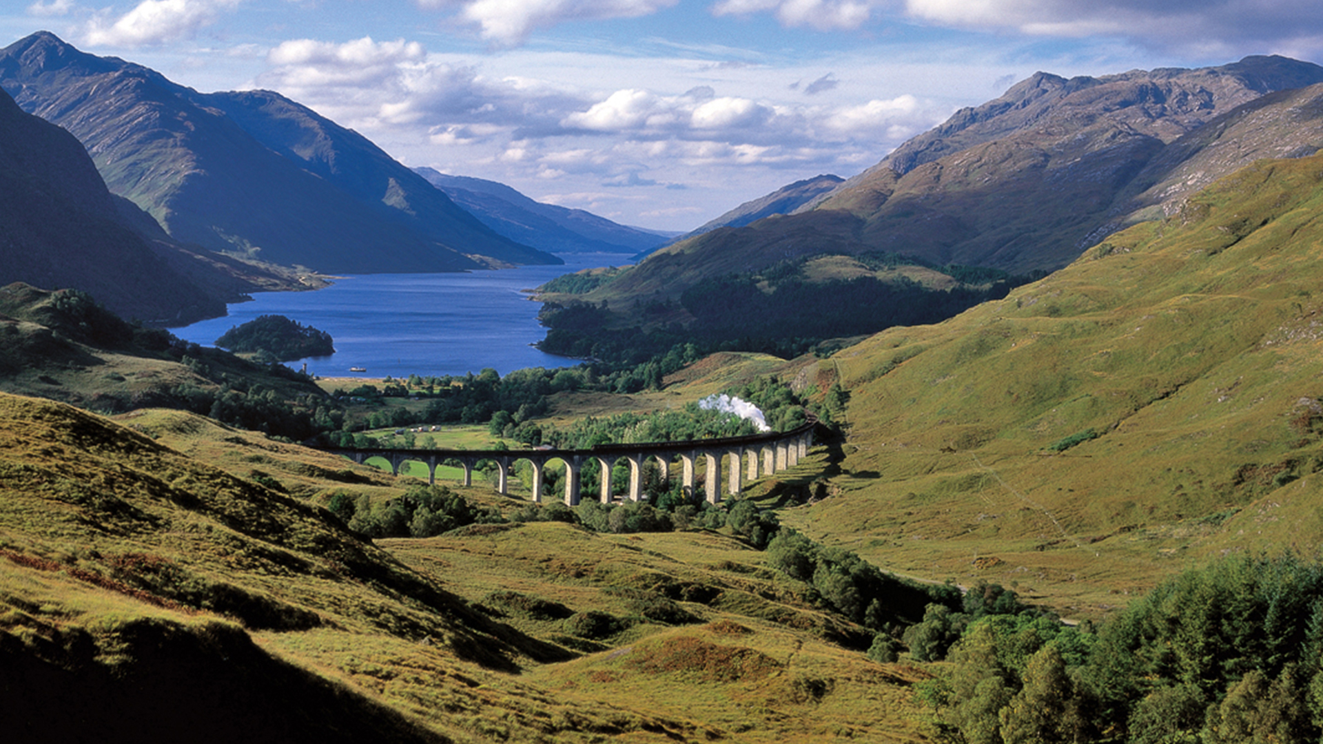 scotland tour via train