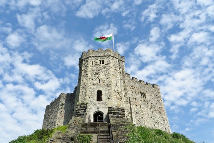 cardiff-castle-2235589_1280