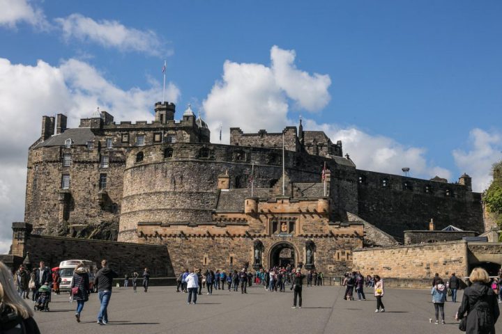 edinburgh-castle